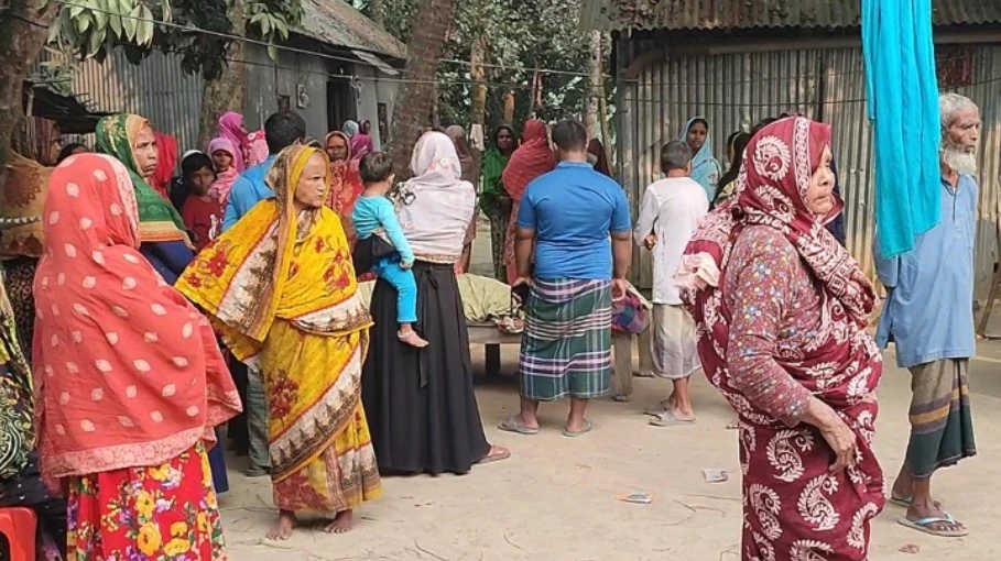 ছেলের ছুরিকাঘাতে প্রাণ গেলো বৃদ্ধ বাবার